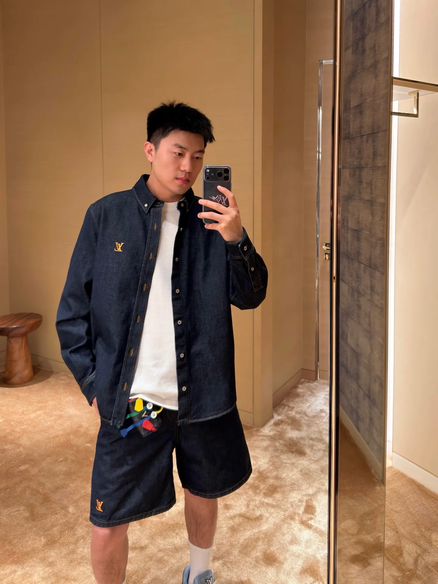 Louis Vuitton/Louis Vuitton leather logo denim shorts